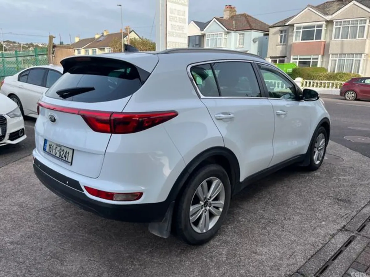 Kia Sportage MPV, Diesel, 2016, White