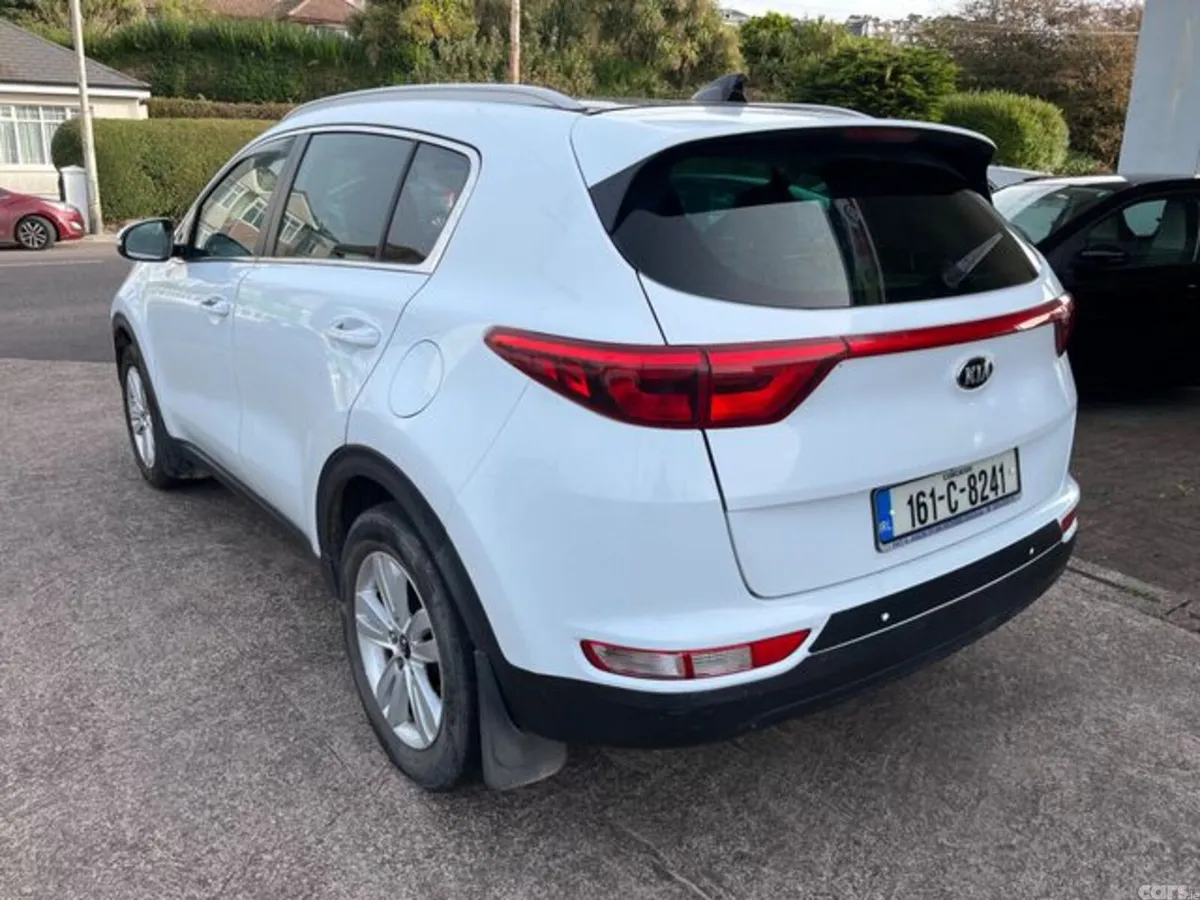 Kia Sportage MPV, Diesel, 2016, White