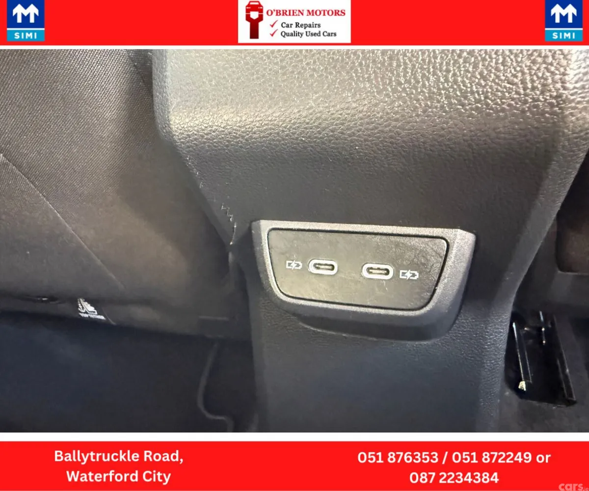 Volkswagen Polo Hatchback, Petrol, 2022, Black