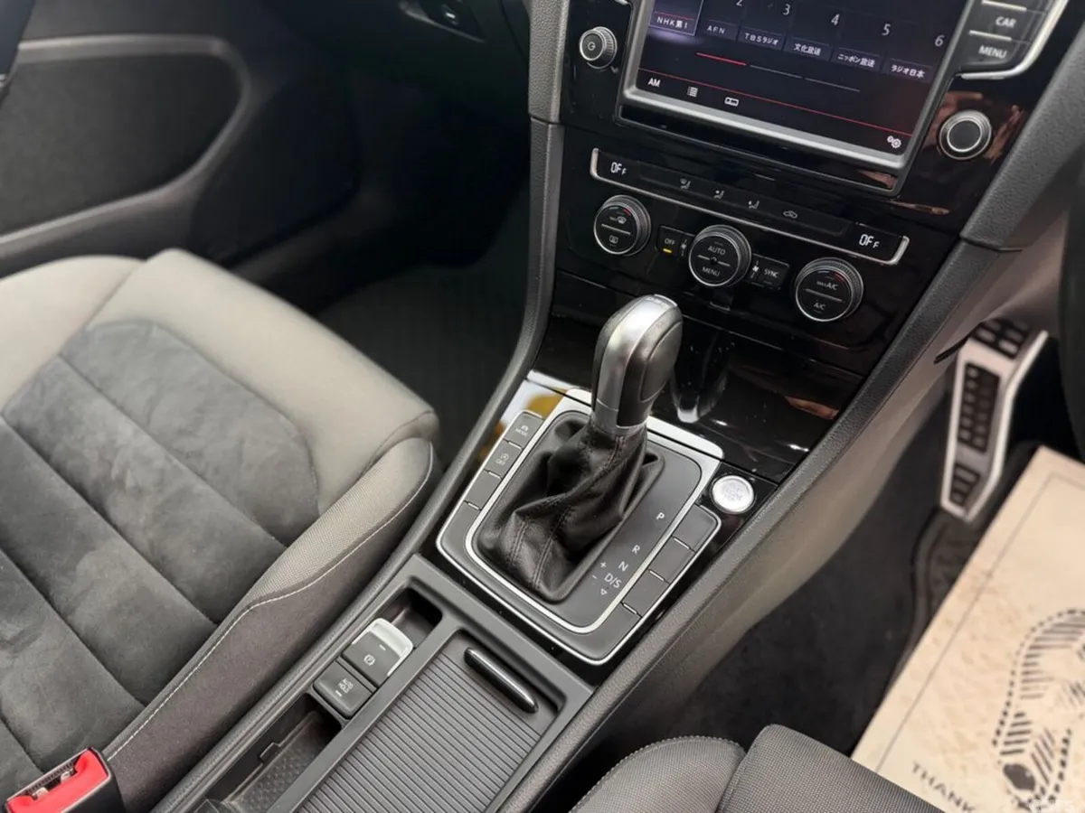 Volkswagen Golf Hatchback, Petrol, 2016, Blue