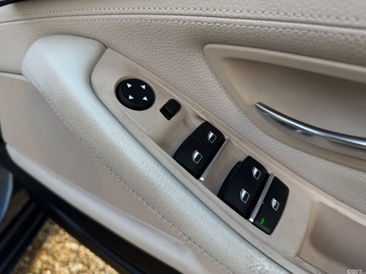 BMW 5-Series Saloon, Diesel, 2015, Grey