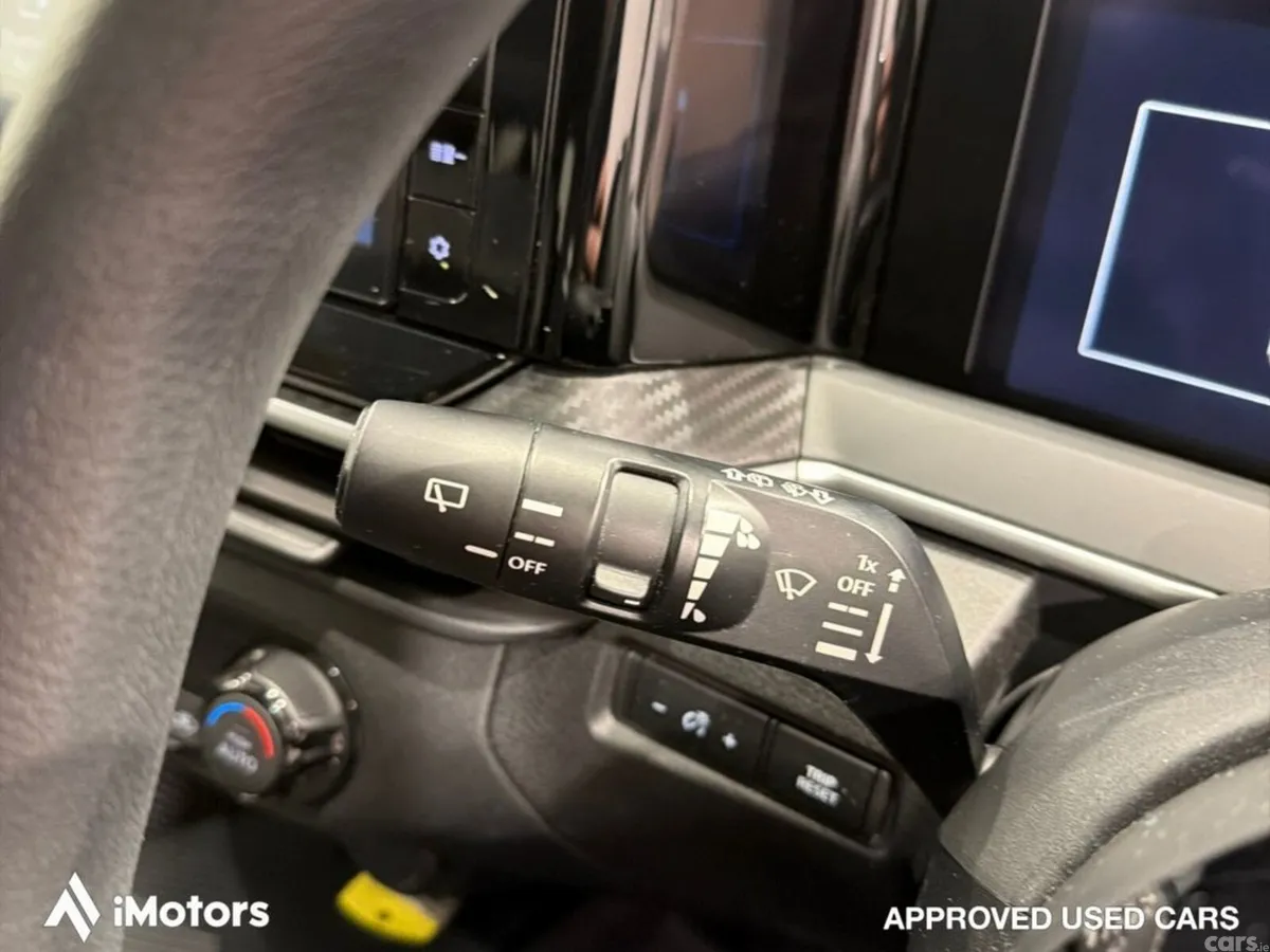 Nissan Note Hatchback, Petrol Hybrid, 2021, White