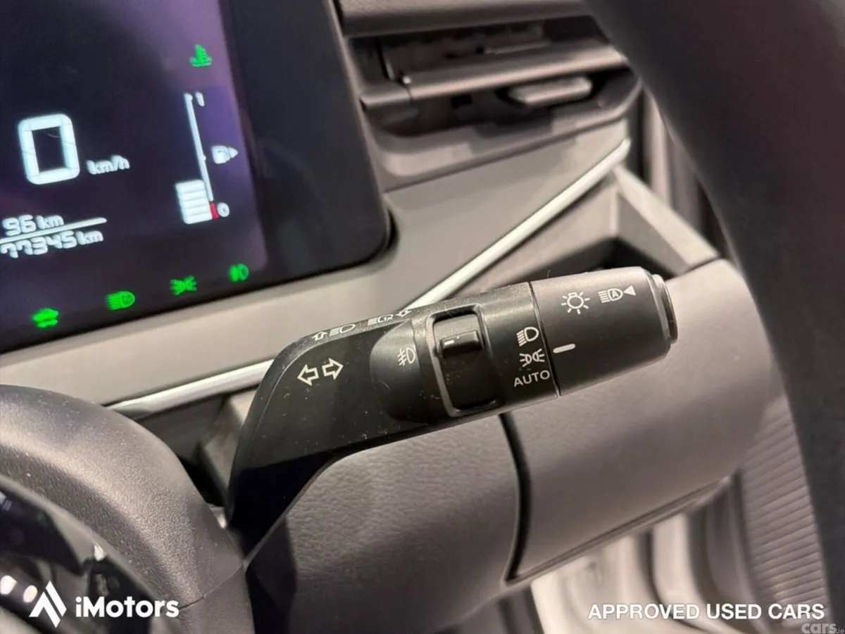 Nissan Note Hatchback, Petrol Hybrid, 2021, White