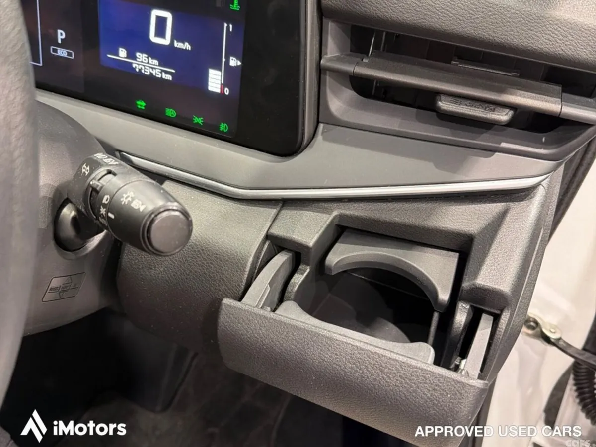 Nissan Note Hatchback, Petrol Hybrid, 2021, White