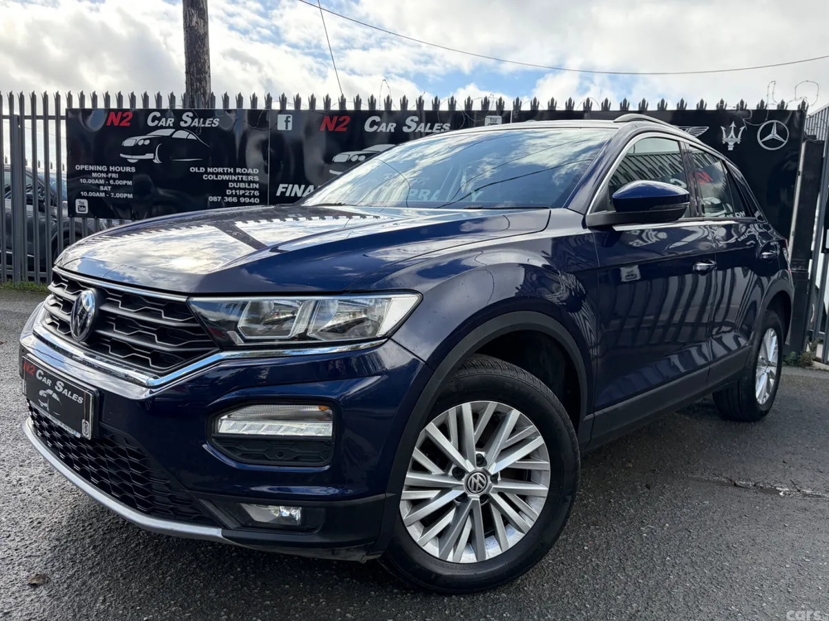Volkswagen T-Roc SUV, Diesel, 2019, Blue