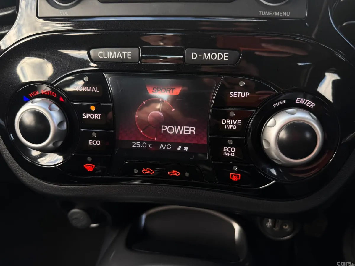 Nissan Juke SUV, Petrol, 2014, Silver