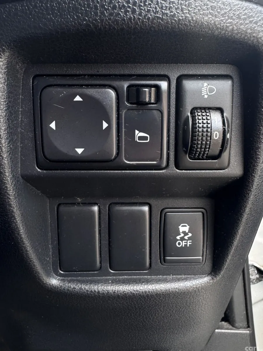 Nissan Juke SUV, Petrol, 2014, Silver