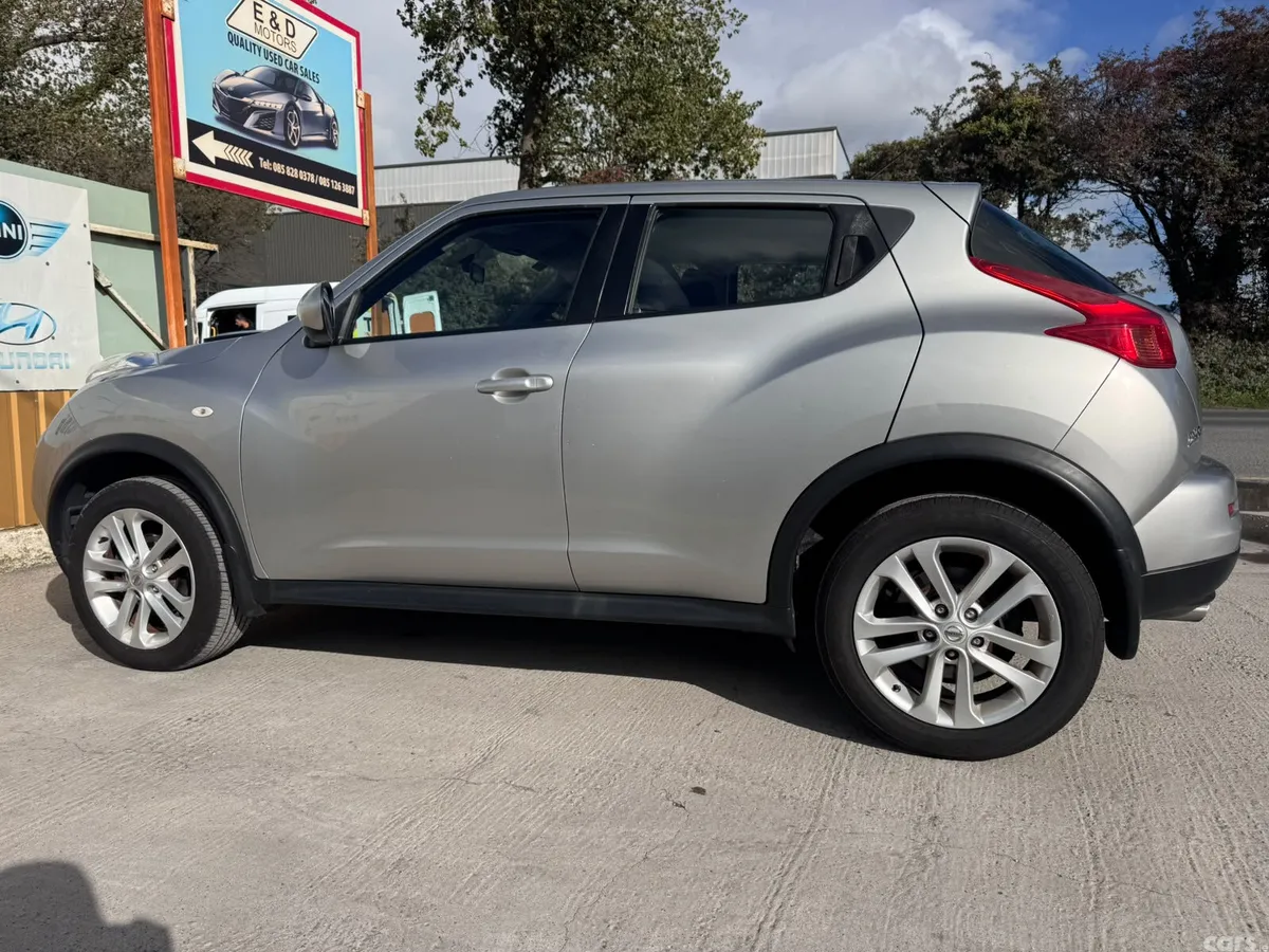 Nissan Juke SUV, Petrol, 2014, Silver