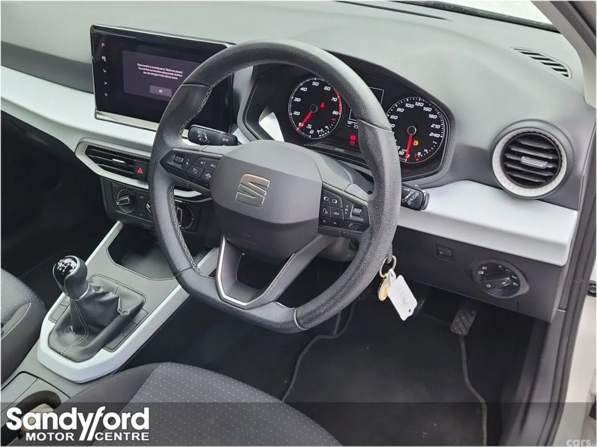 SEAT Arona SUV, Petrol, 2023, White