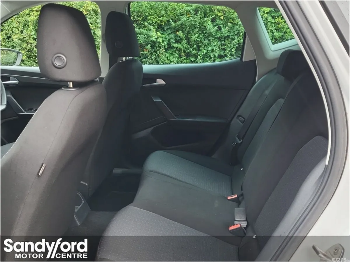 SEAT Arona SUV, Petrol, 2023, White