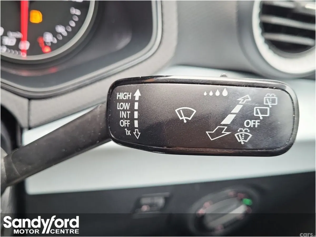 SEAT Arona SUV, Petrol, 2023, White