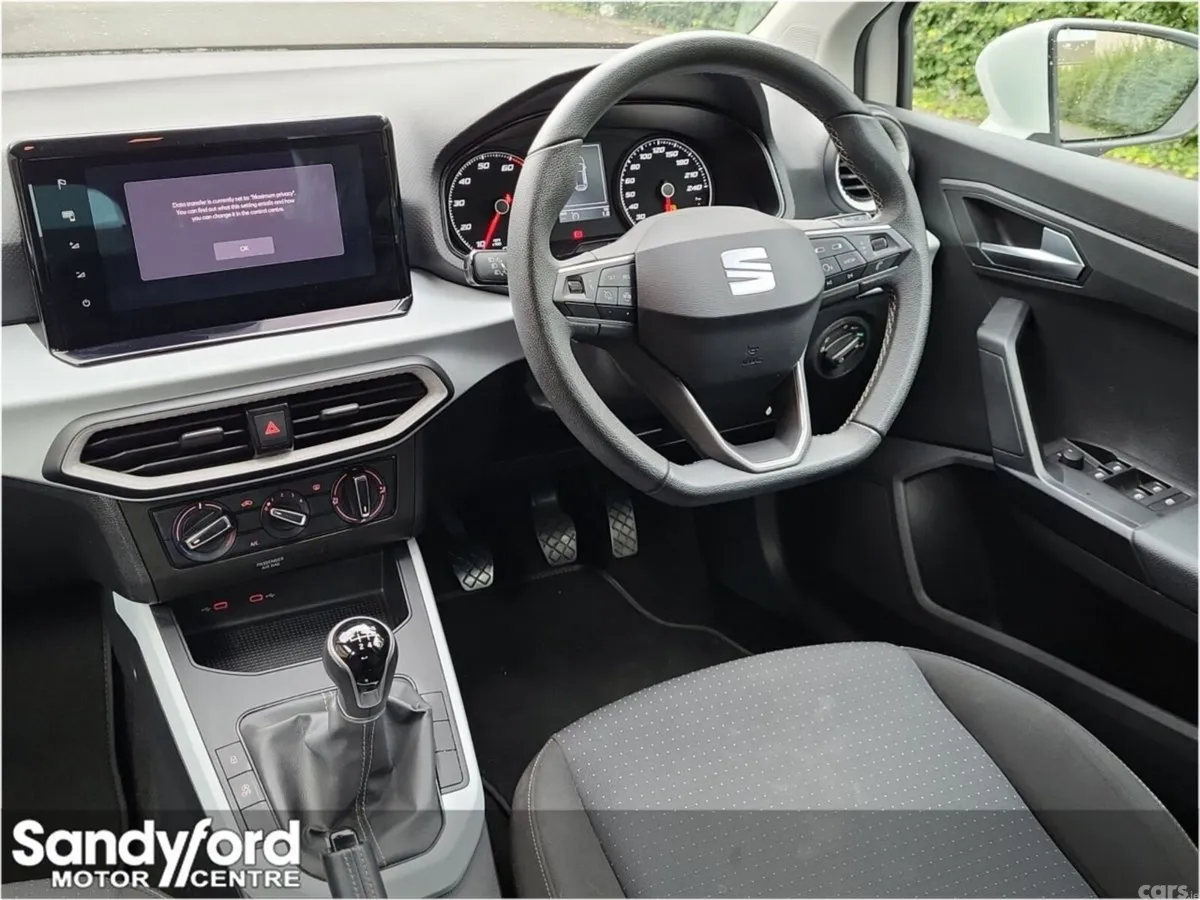 SEAT Arona SUV, Petrol, 2023, White