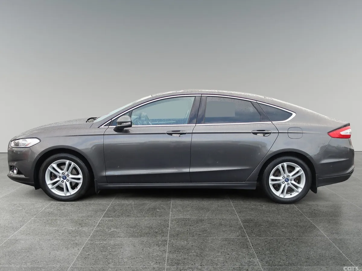 Ford Mondeo Hatchback, Diesel, 2018, Grey
