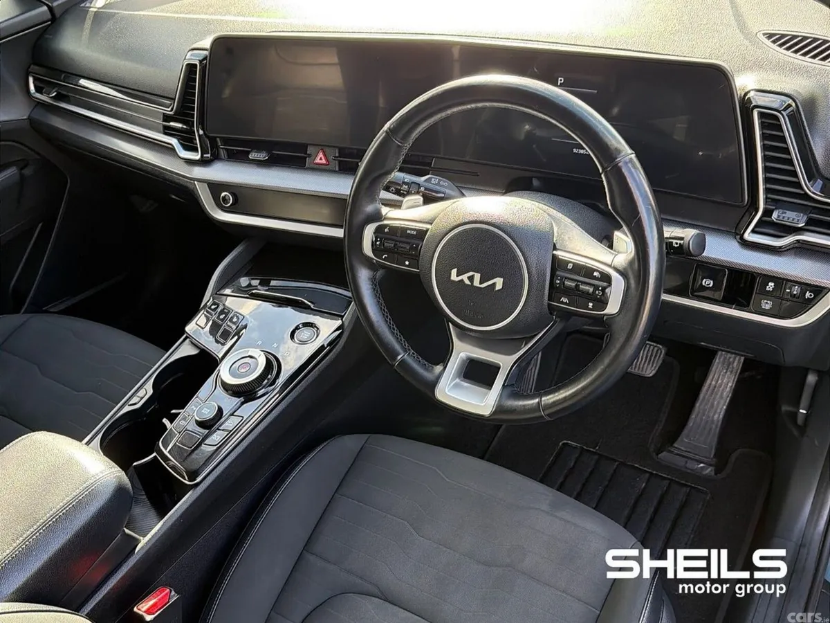 Kia Sportage SUV, Petrol Hybrid, 2023, Grey