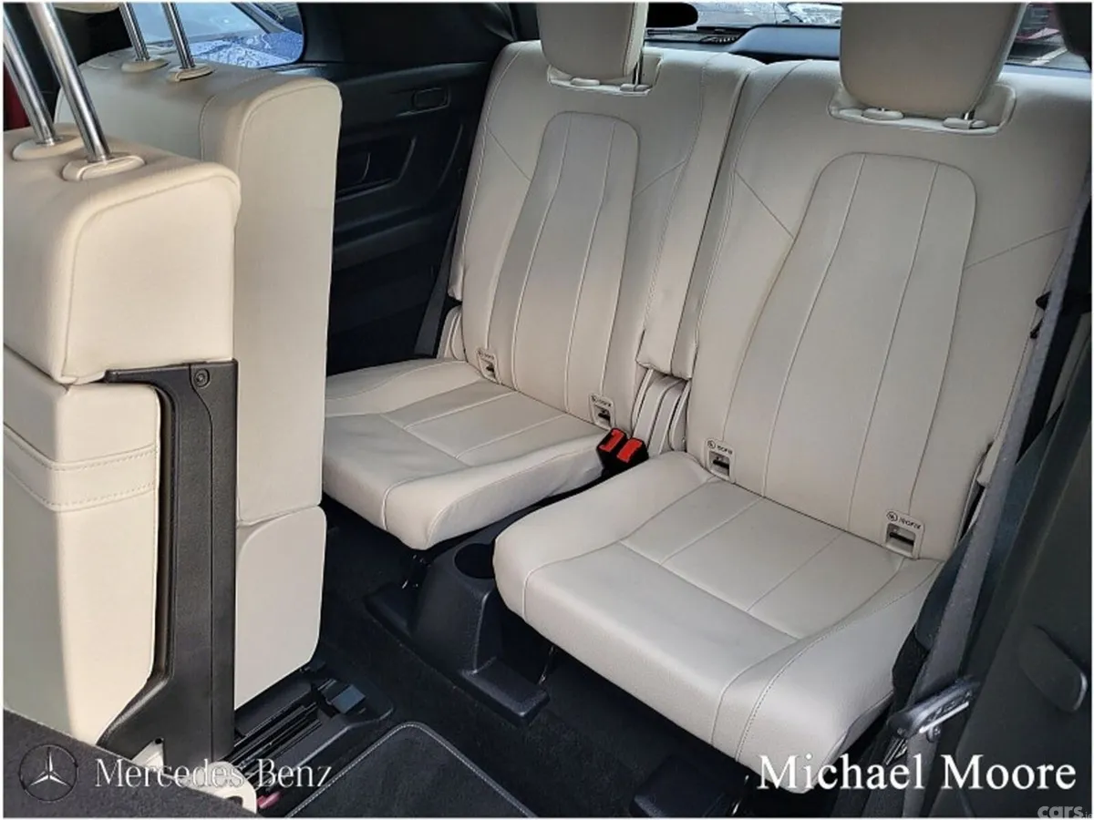 Mercedes-Benz GLB SUV, Diesel, 2022, Red