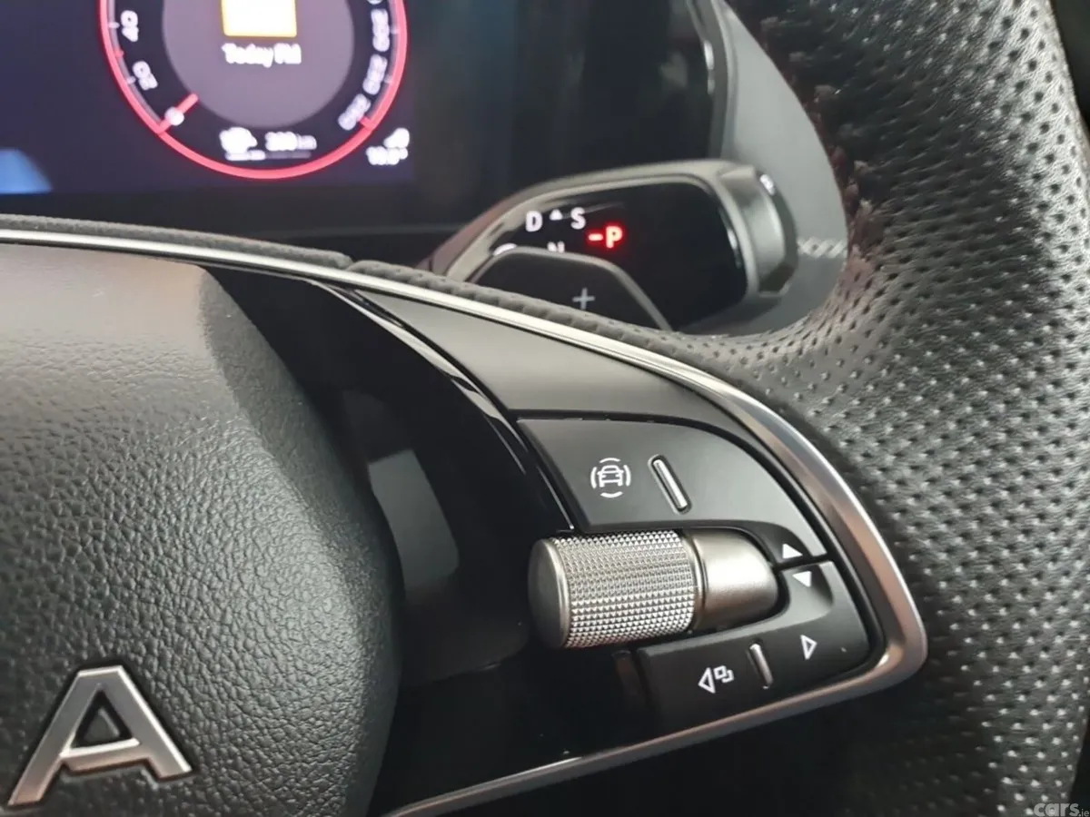Skoda Kodiaq SUV, Petrol Plug-in Hybrid, 2026, Grey
