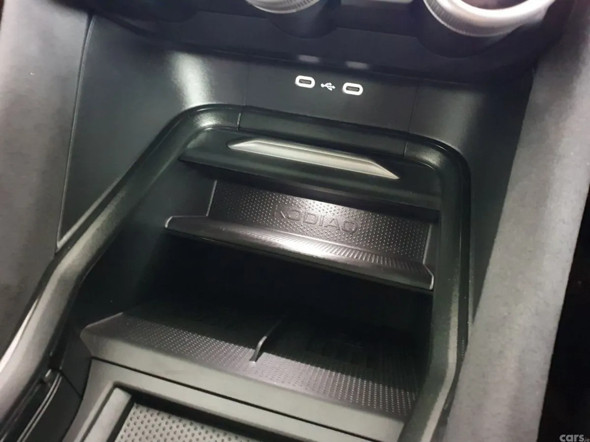 Skoda Kodiaq SUV, Petrol Plug-in Hybrid, 2026, Grey