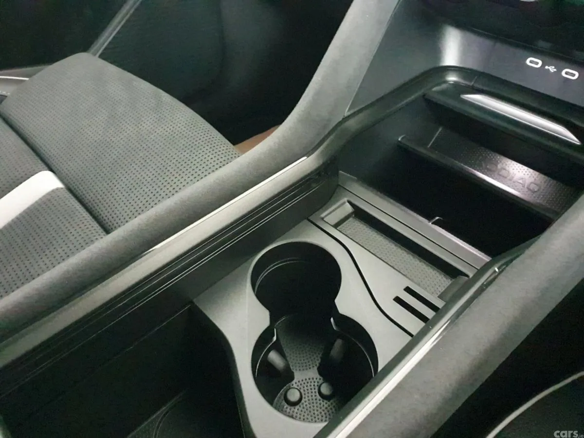 Skoda Kodiaq SUV, Petrol Plug-in Hybrid, 2026, Grey