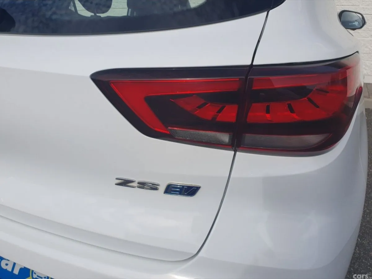 MG ZS SUV, Electric, 2022, White