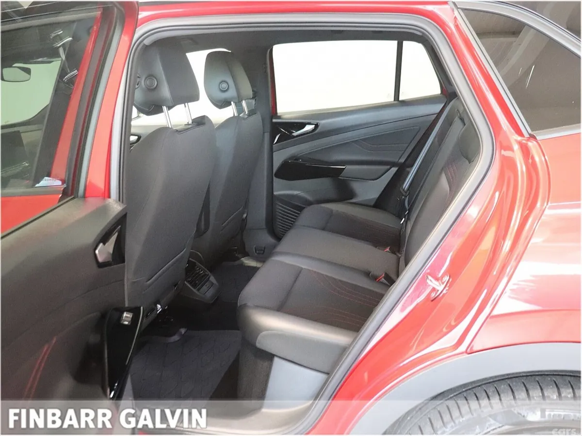 Volkswagen ID.4 Estate, Electric, 2023, Red