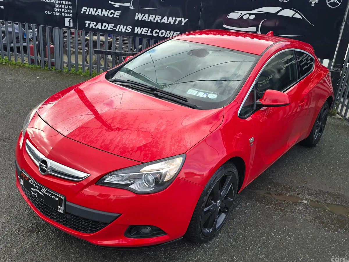 Opel Astra Hatchback, Diesel, 2018, Red