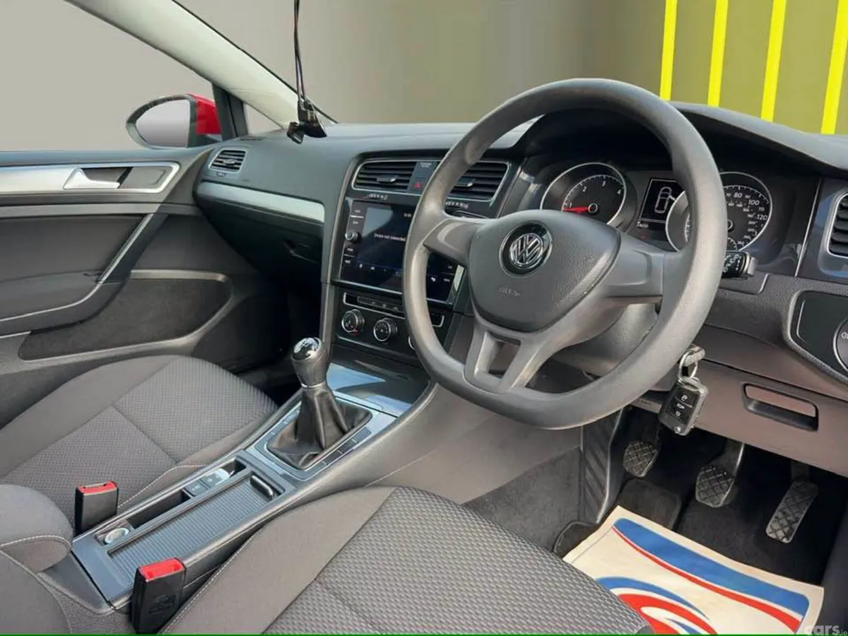 Volkswagen Golf Hatchback, Diesel, 2020, Red