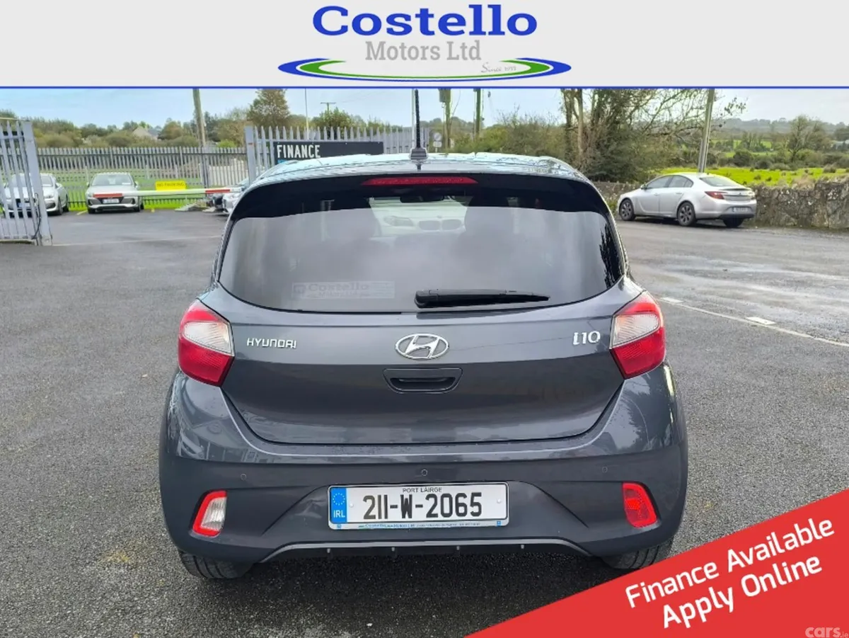 Hyundai i10 Hatchback, Petrol, 2021, Grey
