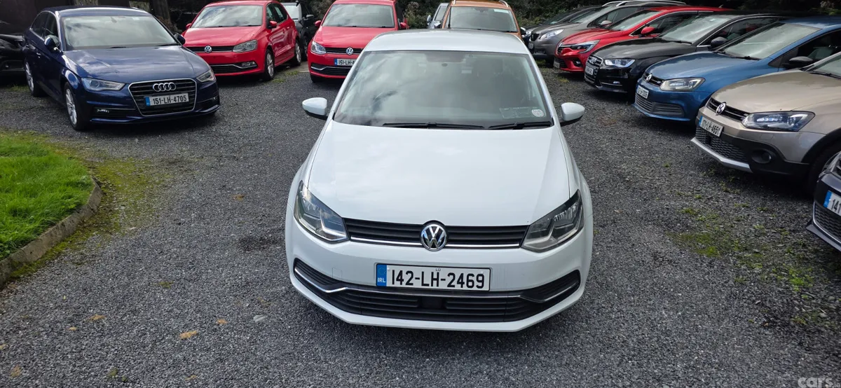 Volkswagen Polo Hatchback, Petrol, 2014, White
