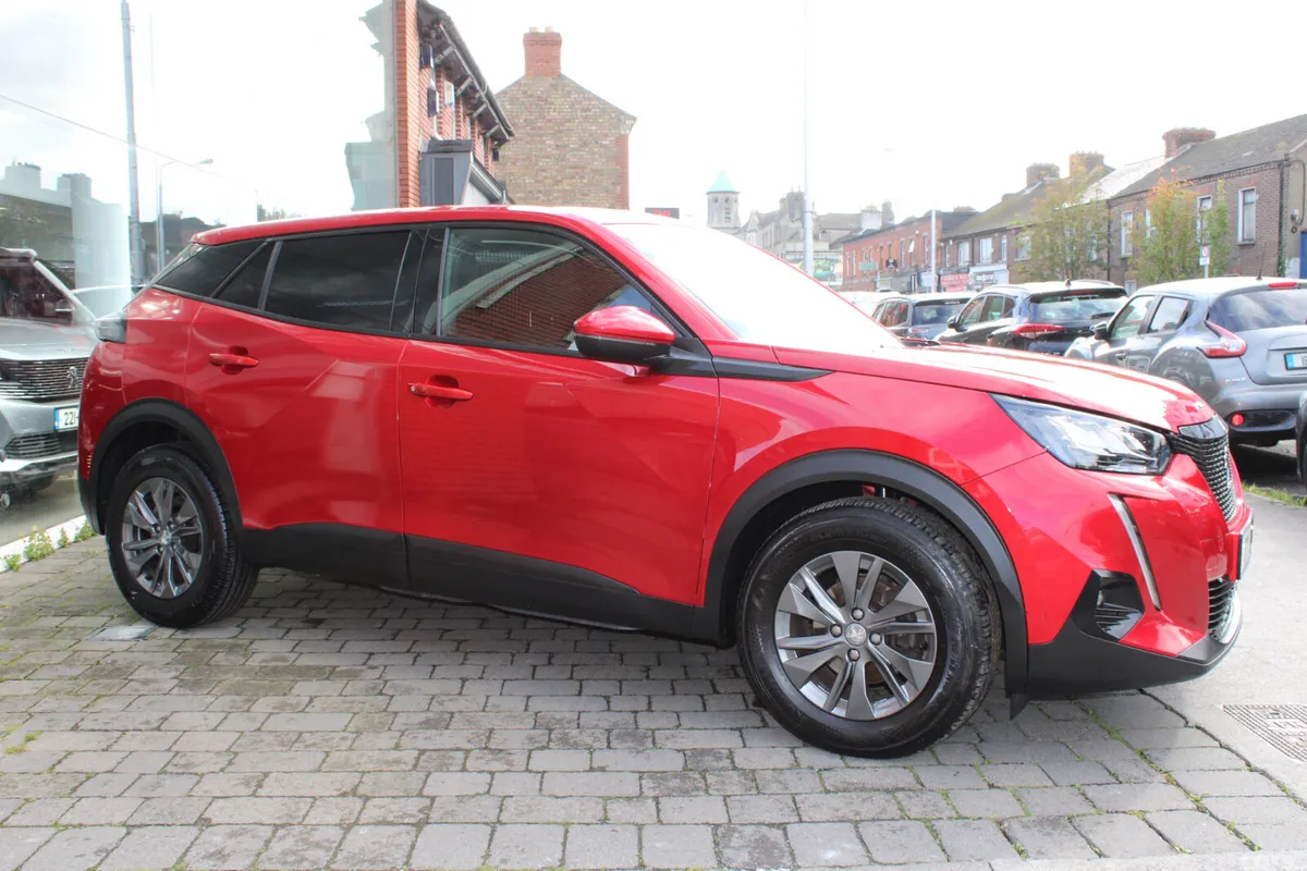 Peugeot 2008 Van, Diesel, 2022, Red