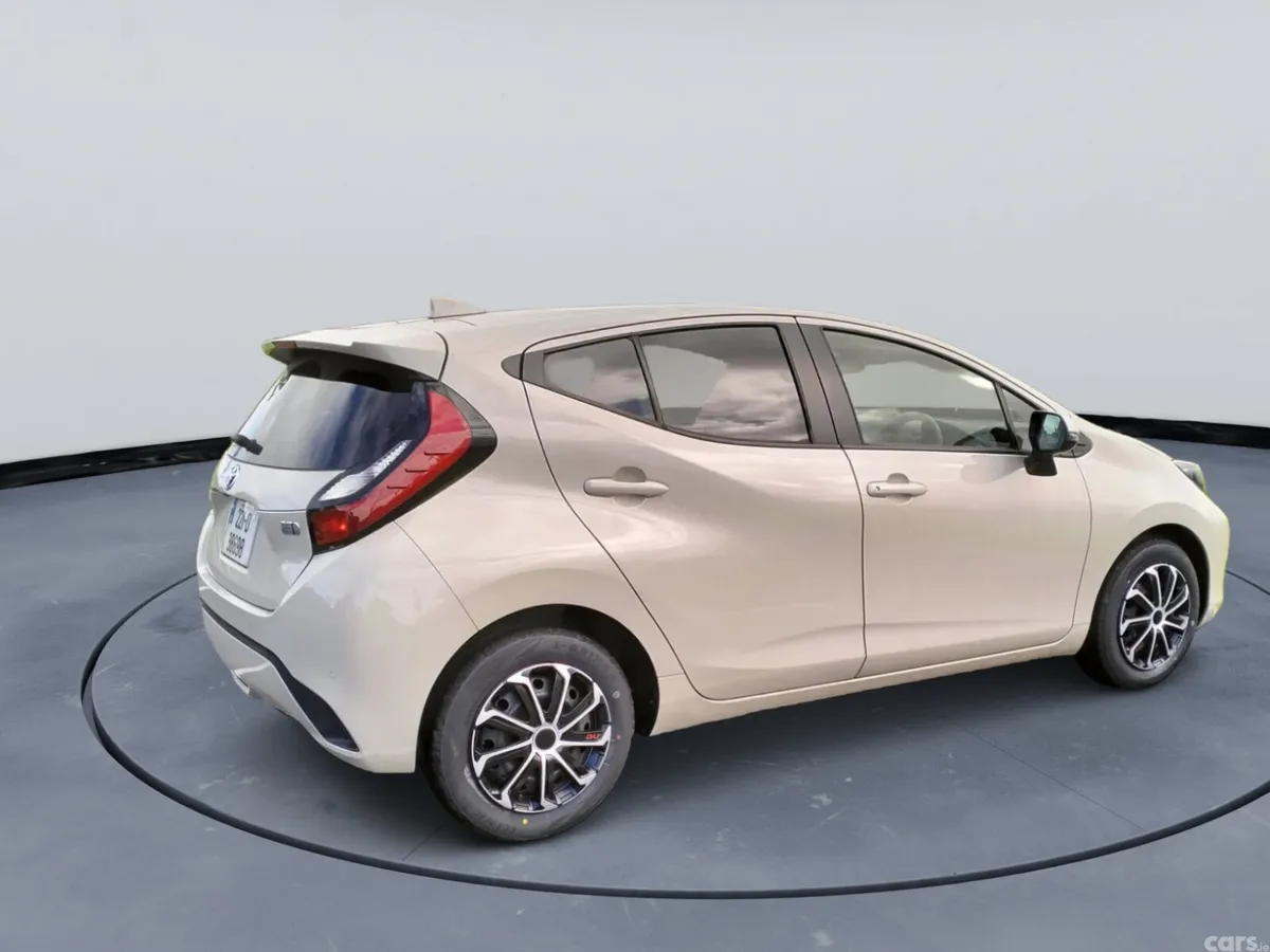 Toyota Aqua Hatchback, Petrol Hybrid, 2022, Beige