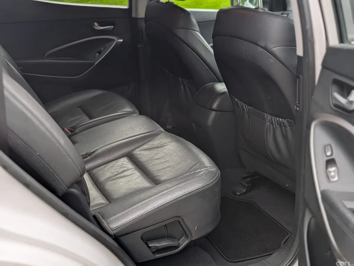 Hyundai Santa Fe SUV, Diesel, 2017, White