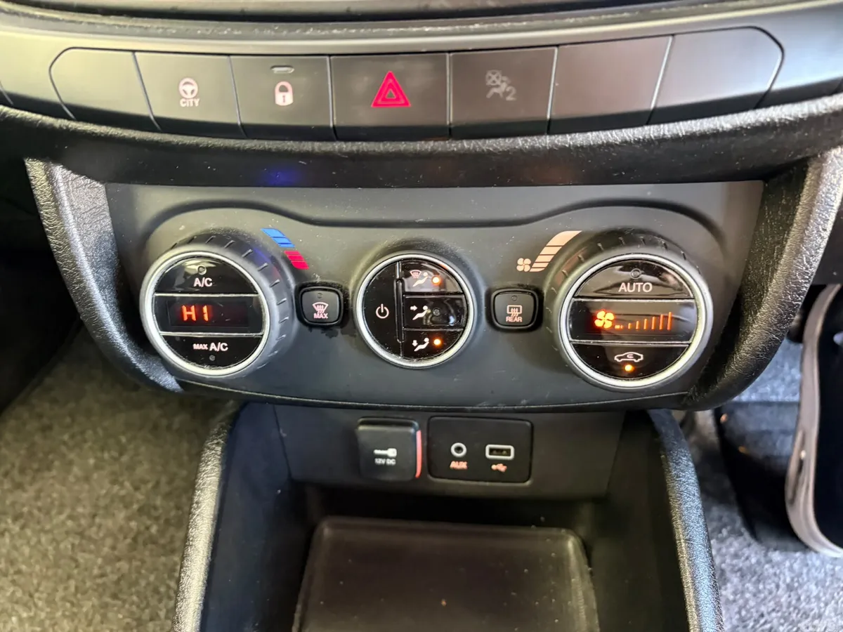 Fiat Tipo MPV, Petrol, 2017, Grey