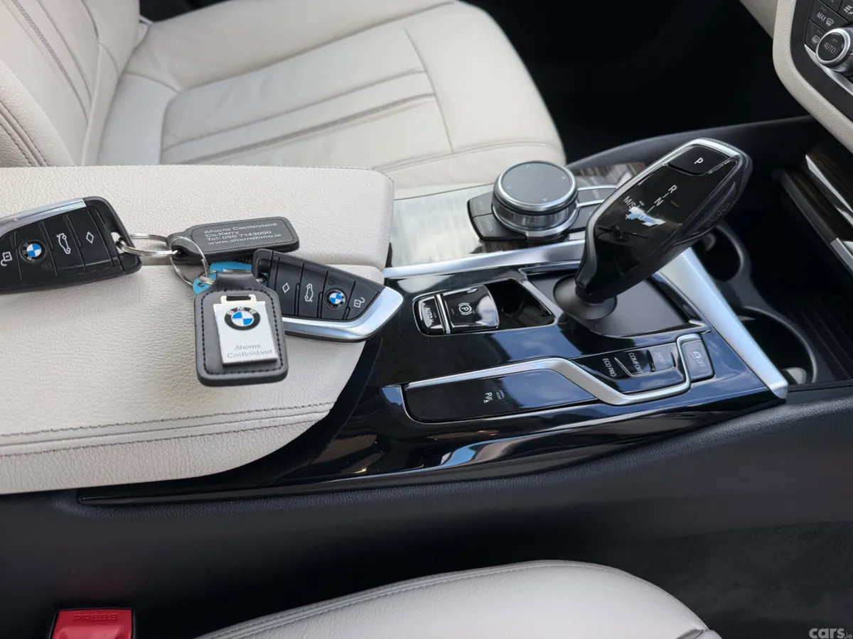BMW 5-Series Saloon, Diesel, 2021, Blue