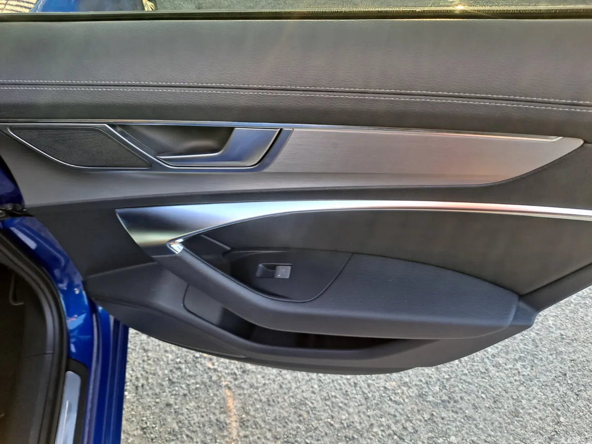 Audi A6 Saloon, Diesel, 2023, Blue