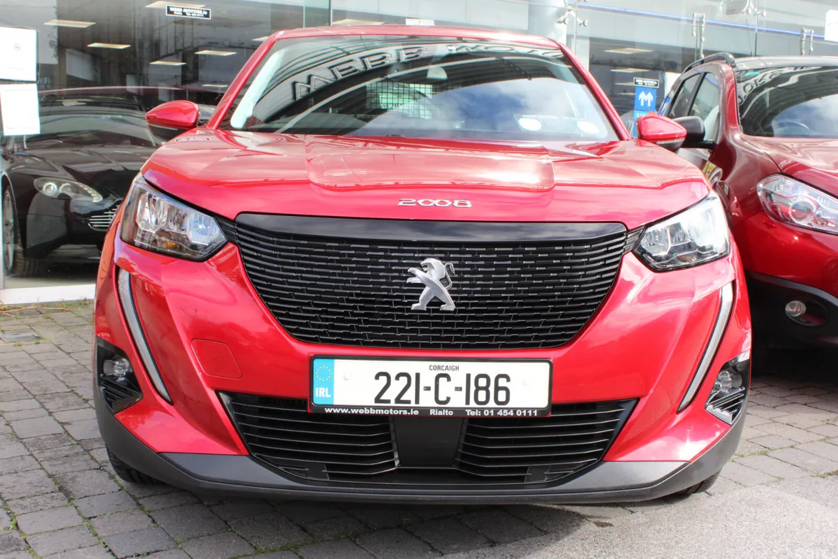 Peugeot 2008 Van, Diesel, 2022, Red
