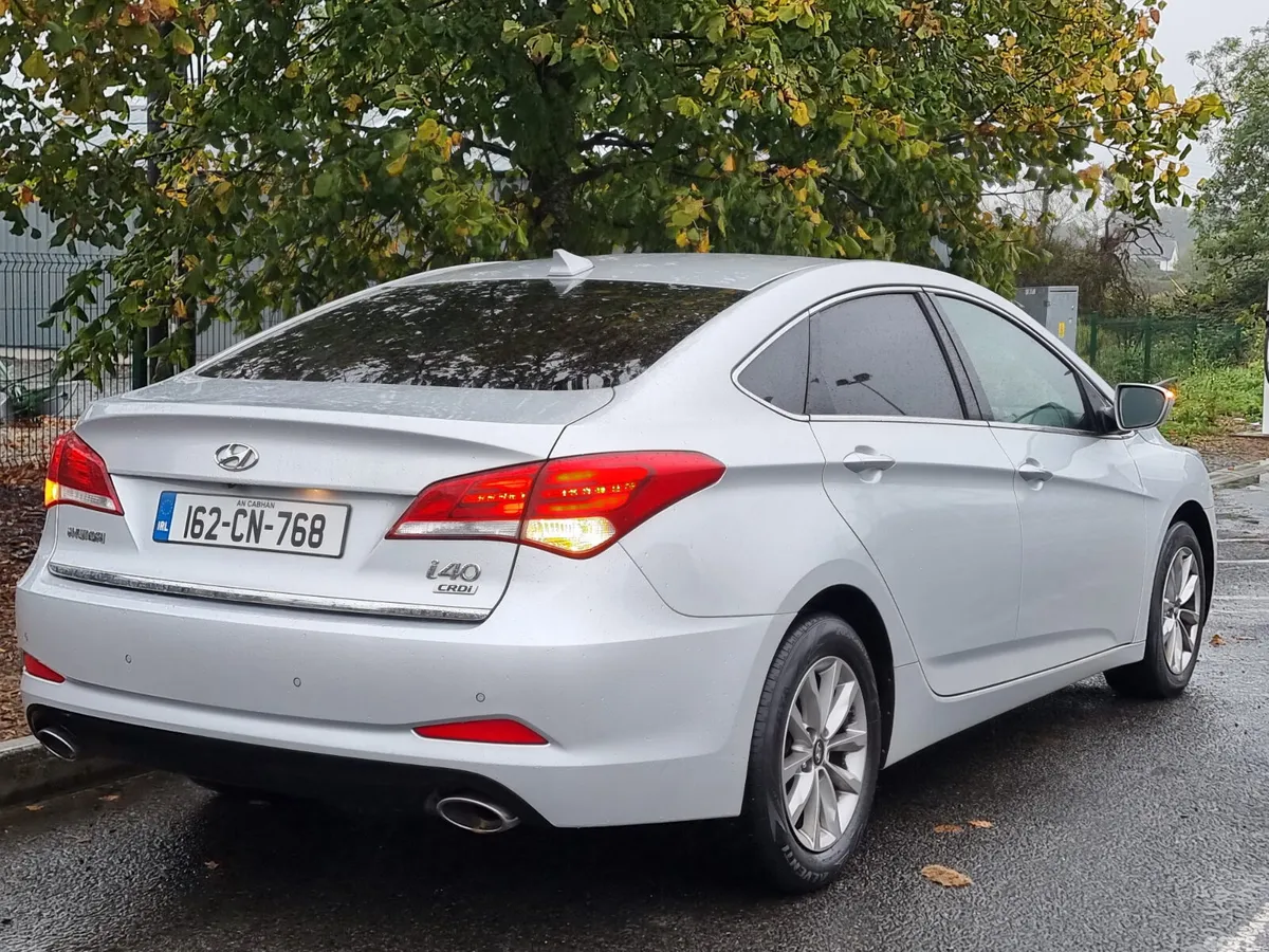 Hyundai i40 Saloon, Diesel, 2016, Silver