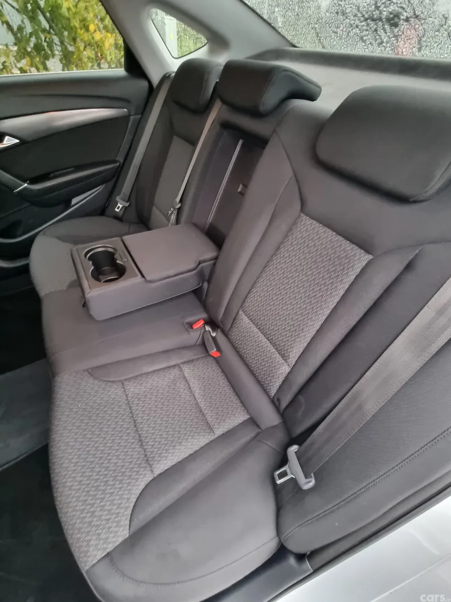 Hyundai i40 Saloon, Diesel, 2016, Silver