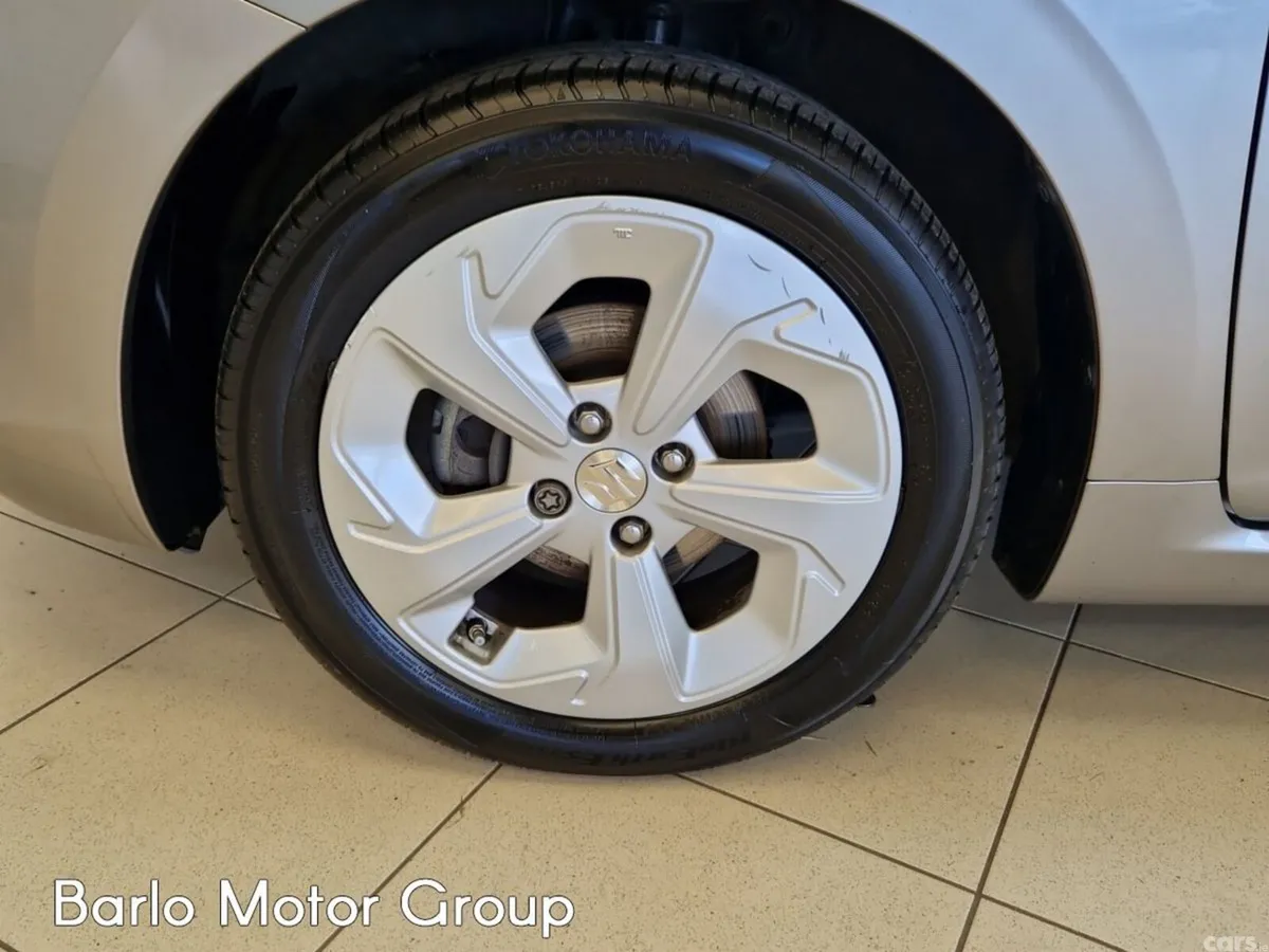 Suzuki Swift Hatchback, Petrol Hybrid, 2025, Grey