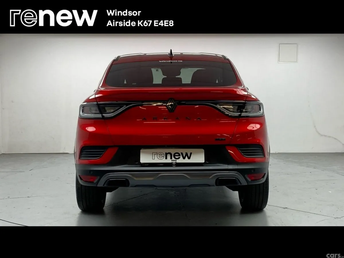 Renault Arkana Hatchback, Petrol Hybrid, 2025, Red