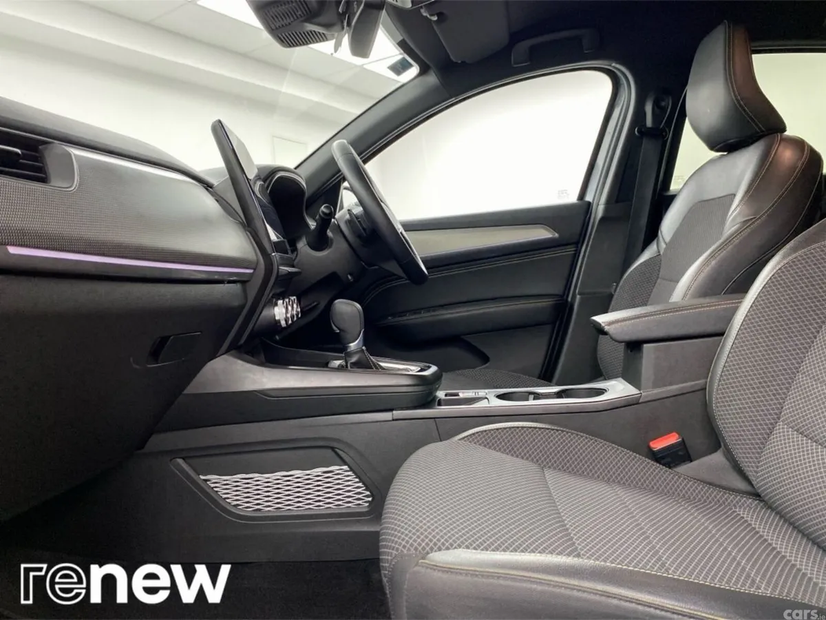 Renault Arkana Hatchback, Petrol Hybrid, 2025, Grey