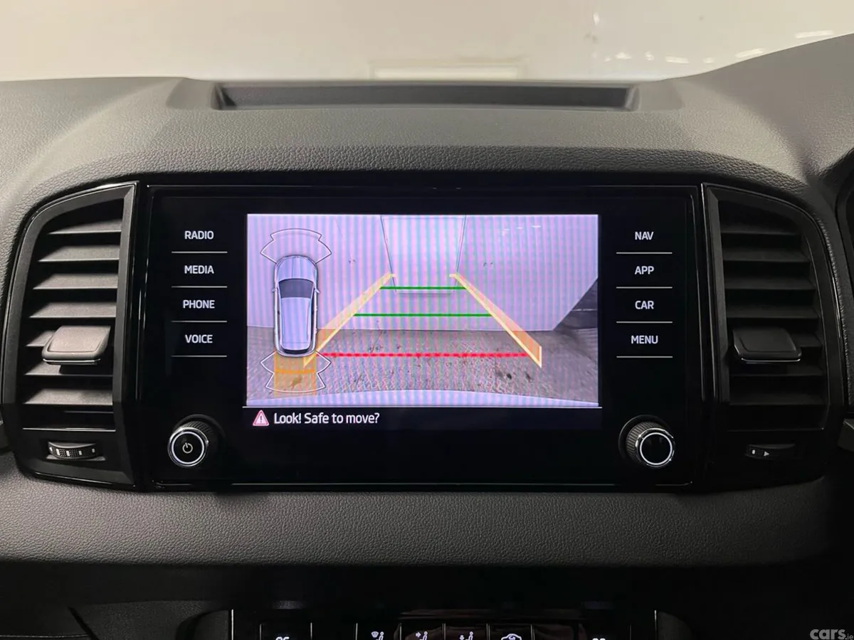 Skoda Karoq SUV, Diesel, 2026, White