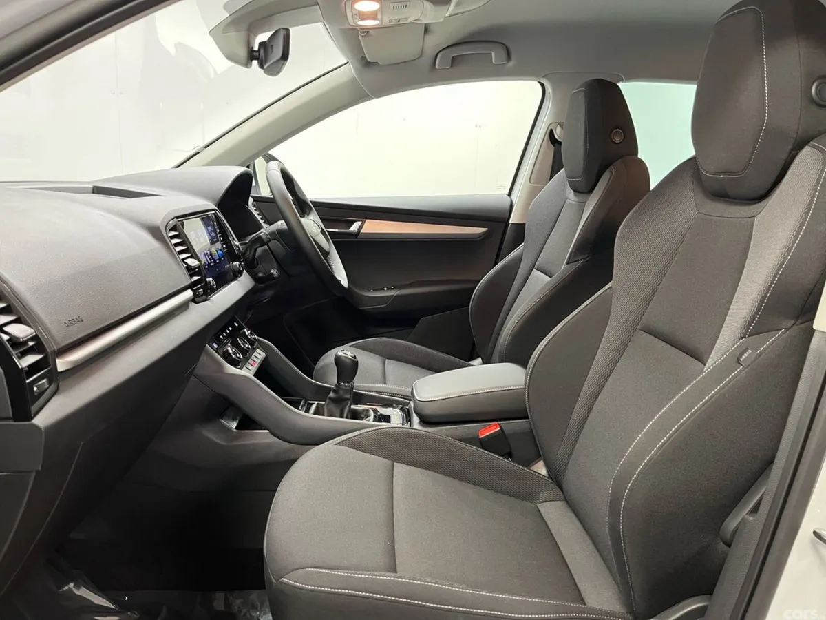 Skoda Karoq SUV, Diesel, 2026, White