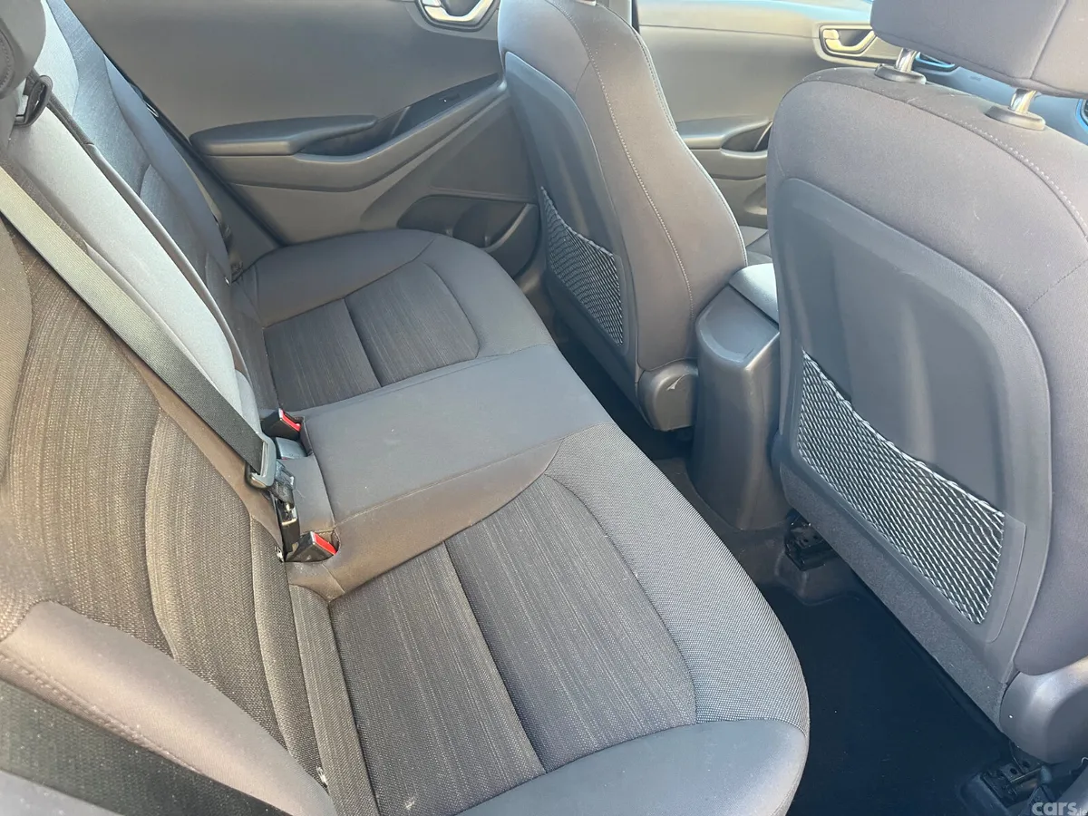 Hyundai IONIQ Hatchback, Petrol Hybrid, 2018, Blue