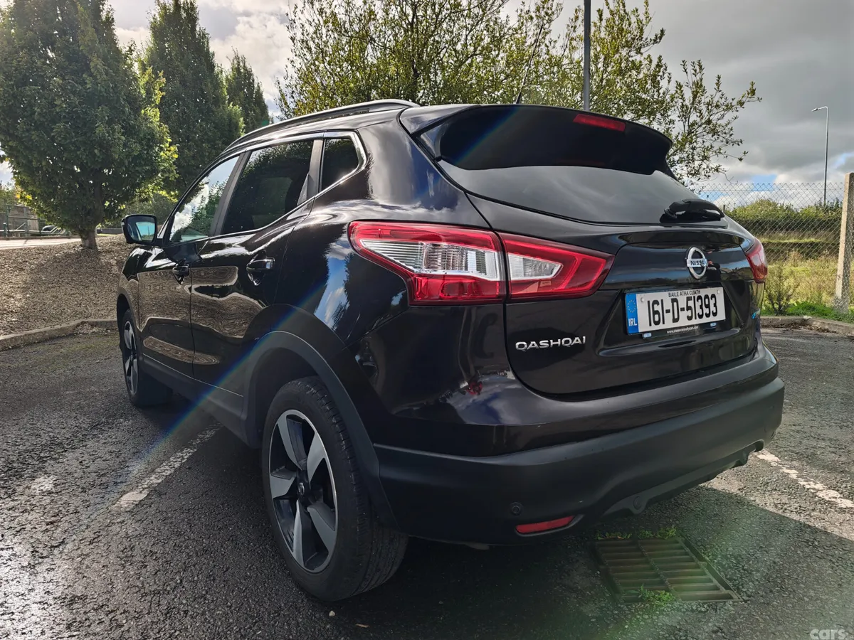Nissan Qashqai Hatchback, Diesel, 2016, Black