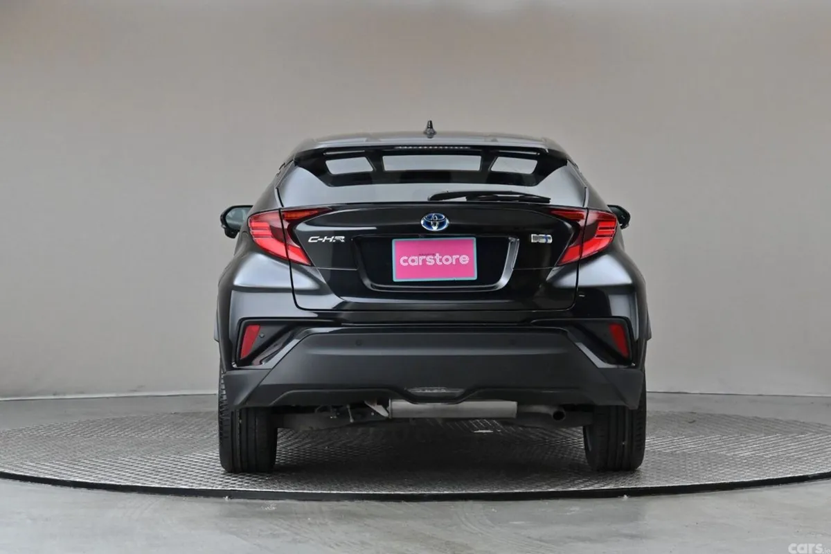Toyota C-HR SUV, Petrol Hybrid, 2022, Black
