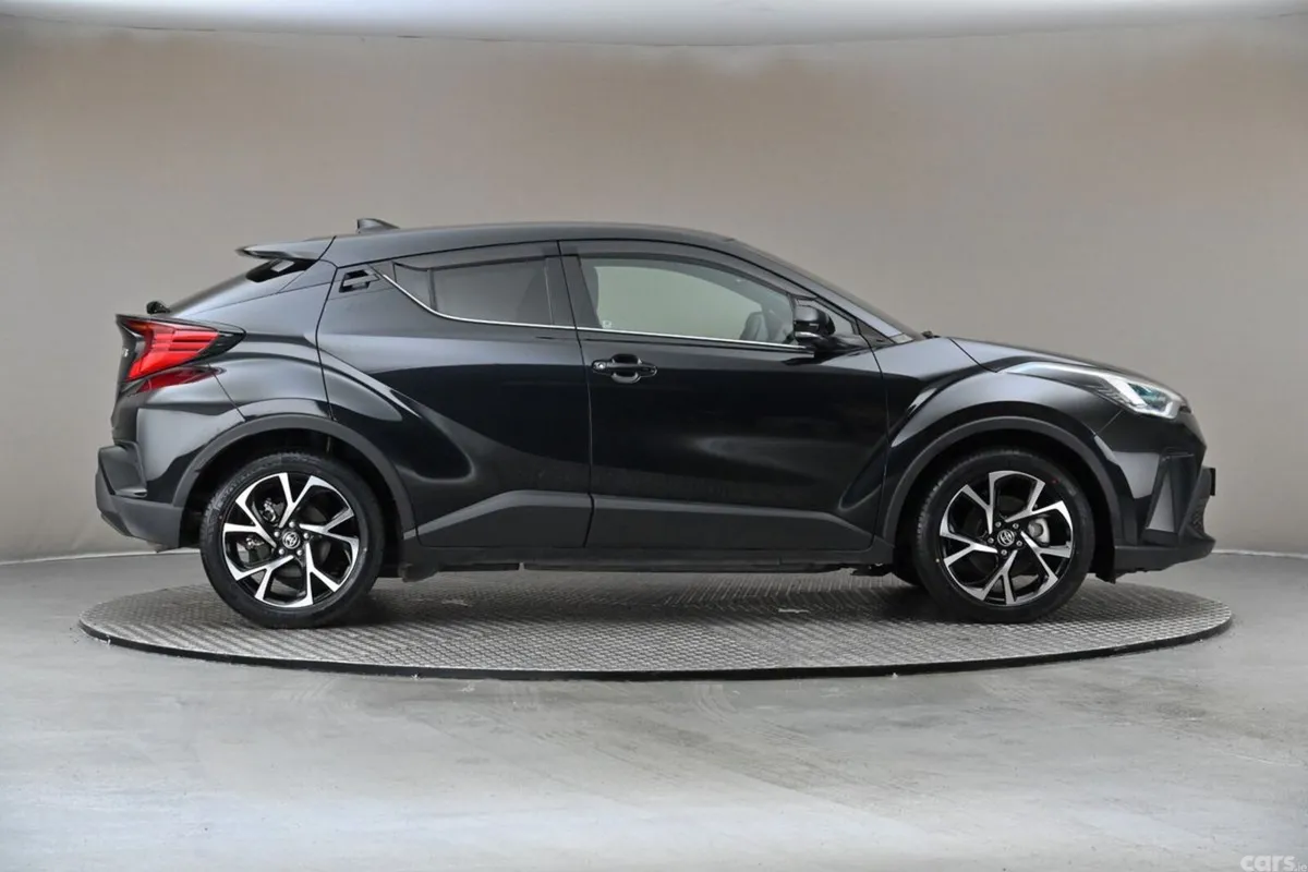 Toyota C-HR SUV, Petrol Hybrid, 2022, Black