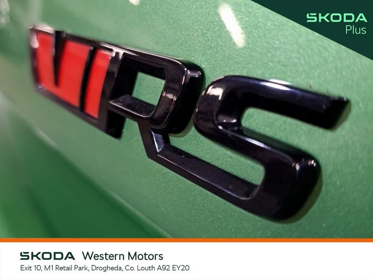 Skoda Octavia Estate, Diesel, 2024, Green