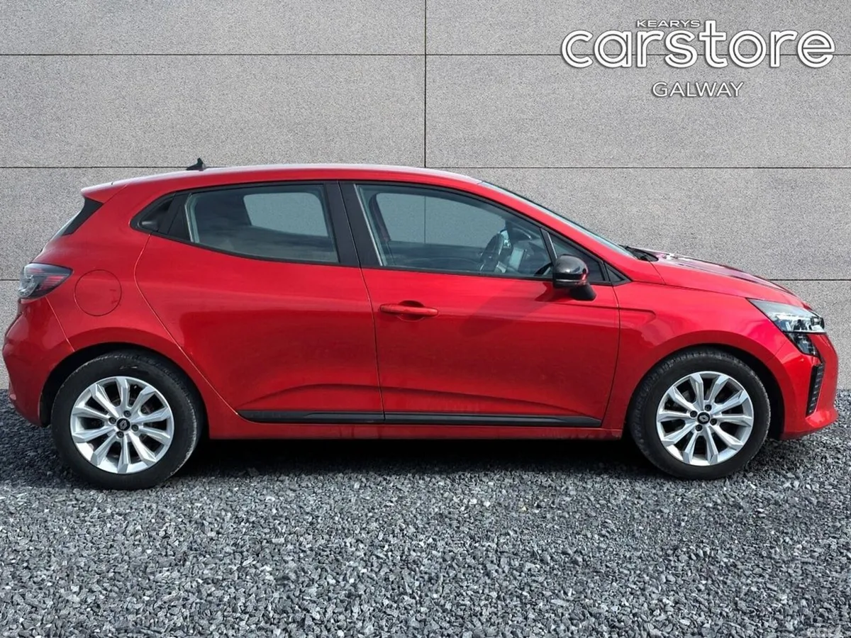Renault Clio Hatchback, Petrol, 2024, Red