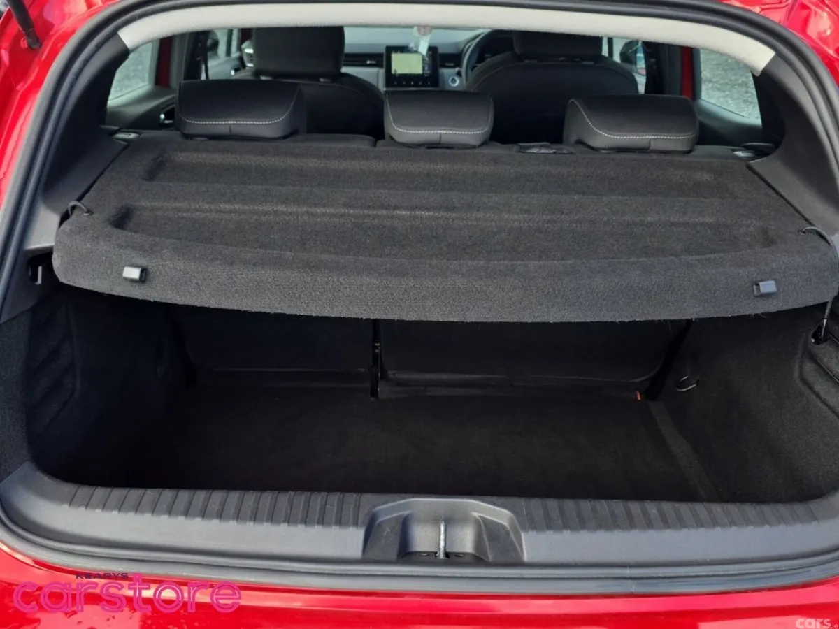 Renault Clio Hatchback, Petrol, 2024, Red