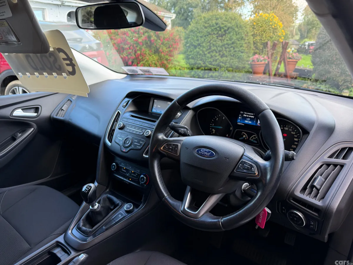 Ford Focus Hatchback, Diesel, 2017, Grey